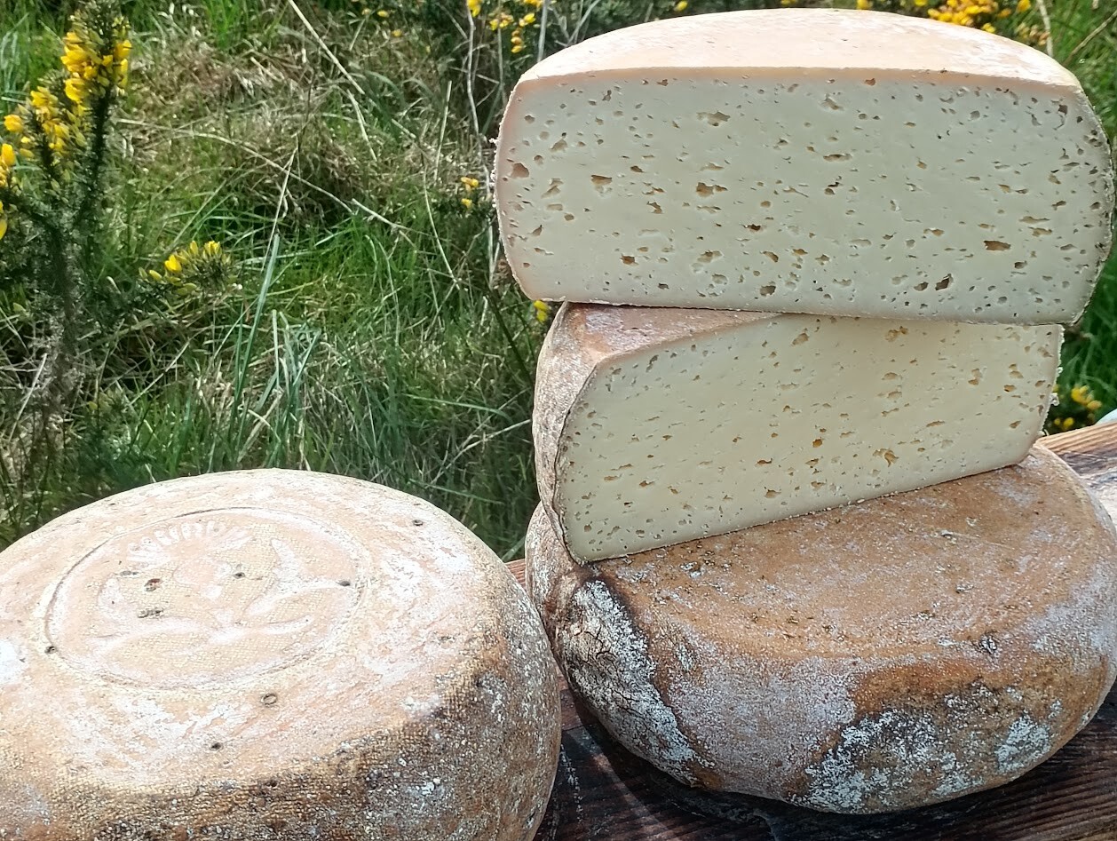 Fromages vivants, artisans passionnés : aidez la Germillotte à continuer
