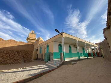 Aide urgente - Mosquée sur la sounna endettée 