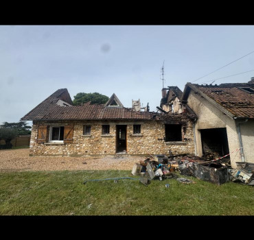 Un toit à reconstruire, une famille à soutenir 