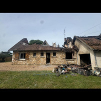 Un toit à reconstruire, une famille à soutenir 