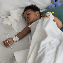Sauvons Aya, 18 mois, contre le rétinoblastome, cancer de l’œil - Maroc