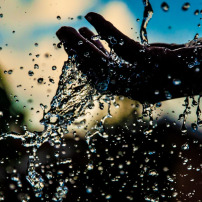 Offrons l’eau, apportons une goutte d’humanité🙏