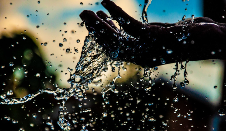 Offrons l’eau, apportons une goutte d’humanité🙏
