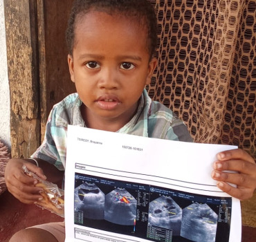 Aidons Lolo à pouvoir financer les frais médicaux de son fils Brayanne