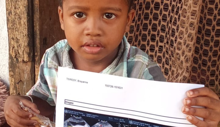 Aidons Lolo à pouvoir financer les frais médicaux de son fils Brayanne