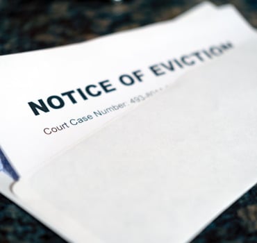 Aidons une sœur,  maman célibataire de 3 enfants à conserver son logement