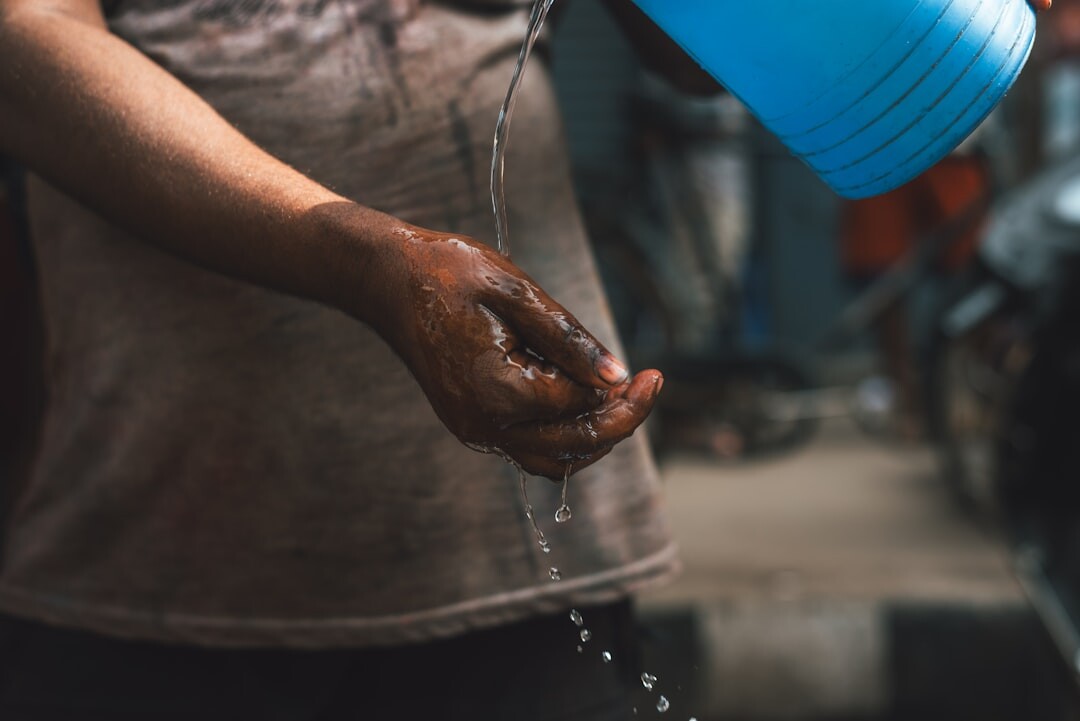 🤍Offrons de l’eau aux nécessiteux💧 