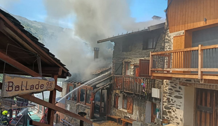 Aidons notre tante de 88 ans à se reconstruire après l’incendie