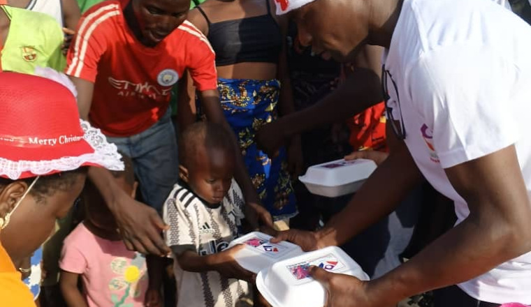 Un Noël, Un Sourire : Offrons du bonheur aux enfants du Togo ! 