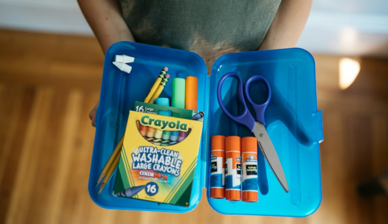 Don de denrée et fournitures scolaires 