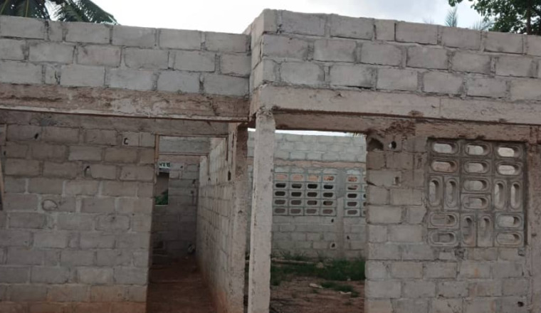 🕌 Aidons à terminer la construction d'une madrassah à Gagnoa, en Côte d'Ivoire