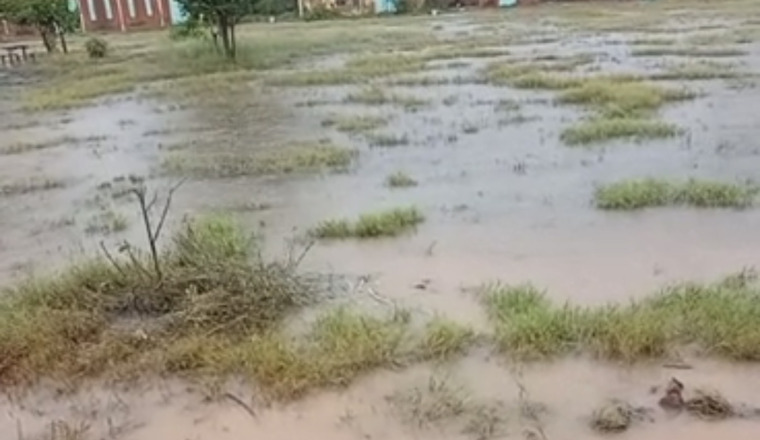 Aidons les enfants d’un village inondé en Mauritanie 🇲🇷 