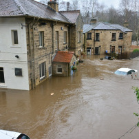 Reconstruction face aux inondations 