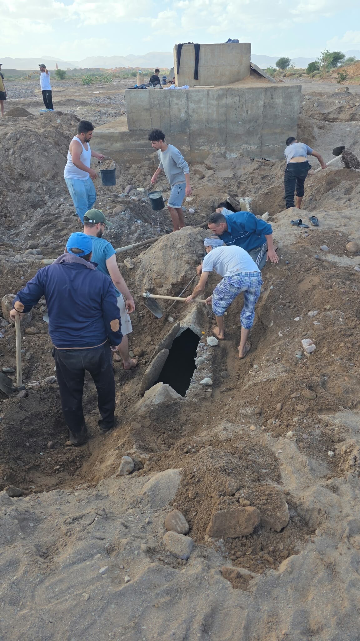 Alnif: Travaux canal d'irrigation 